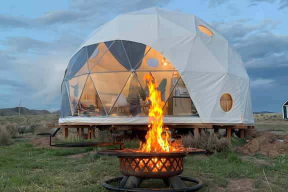 Desert Dome Escape - Sleeps 6+ - Image 1
