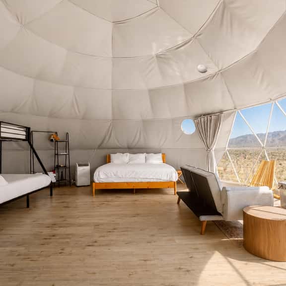 Desert Dome 2 with External Bath - Image 1