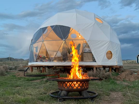 Desert Dome Escape - Sleeps 6+